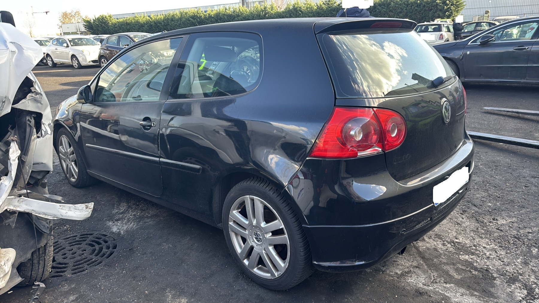 6445vhu_photo202602Vehicule-VOLKSWAGEN-GOLF5-2006-00264d9324a4dd8a8dafef408aa932c440eb8ccfa661a78a2394eccd4b82eba2_o