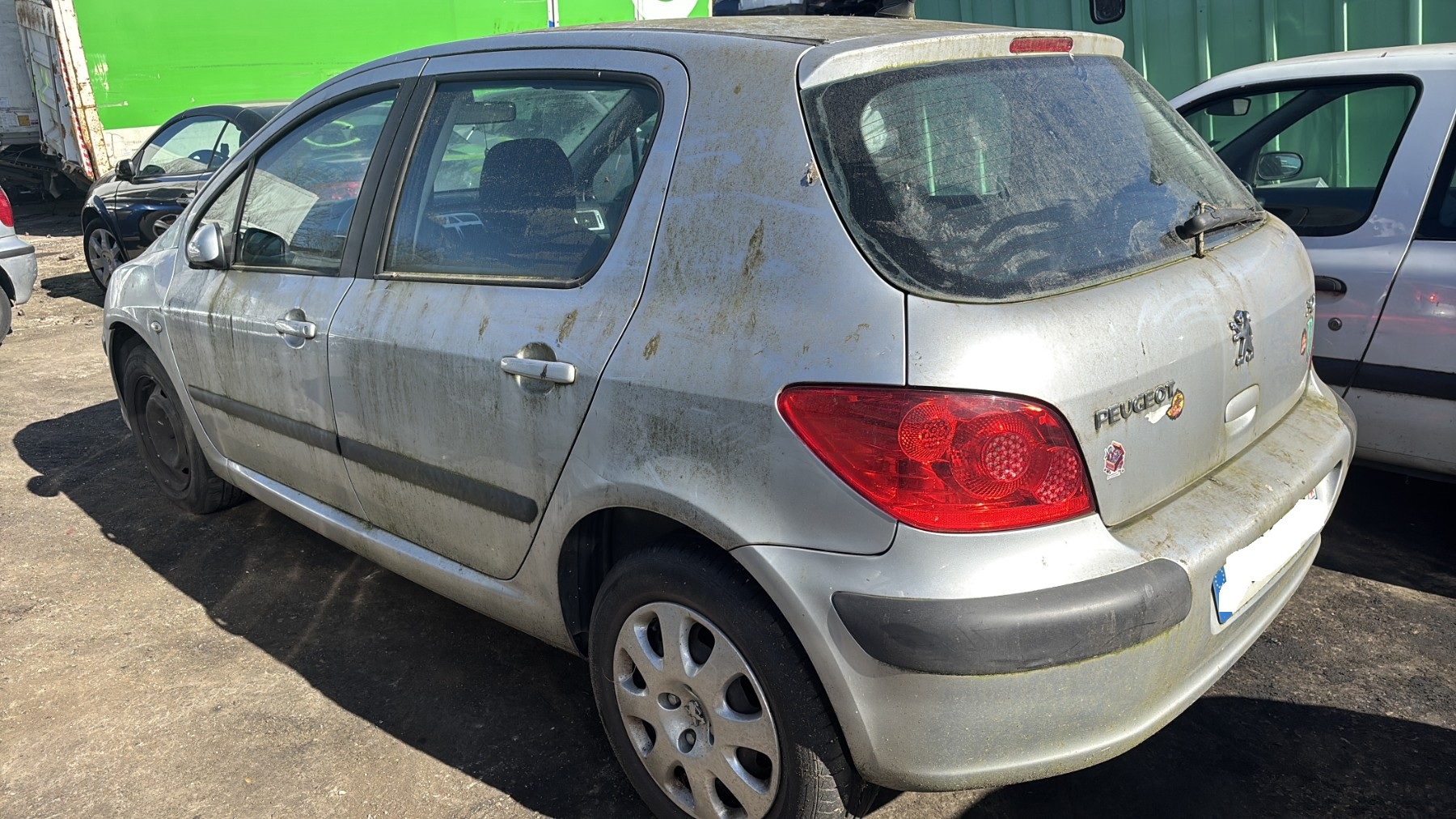 6445vhu_photo202603Vehicule-PEUGEOT-307PHASE2-2005-fc0171fd2a1f3ff593d9721a8e85b3688199699e11a0b8252acaf37e677fa79c_o