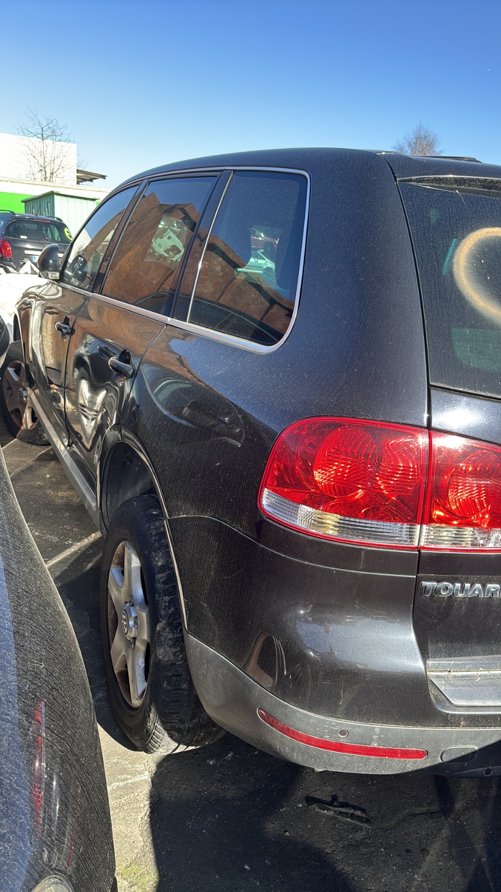 6445vhu_photo202603Vehicule-VOLKSWAGEN-TOUAREG1PHASE1-2004-6707c295571ac54a7ec0c152d13135f7b4d94166f97ebadc0d190f75cd8191ba_o