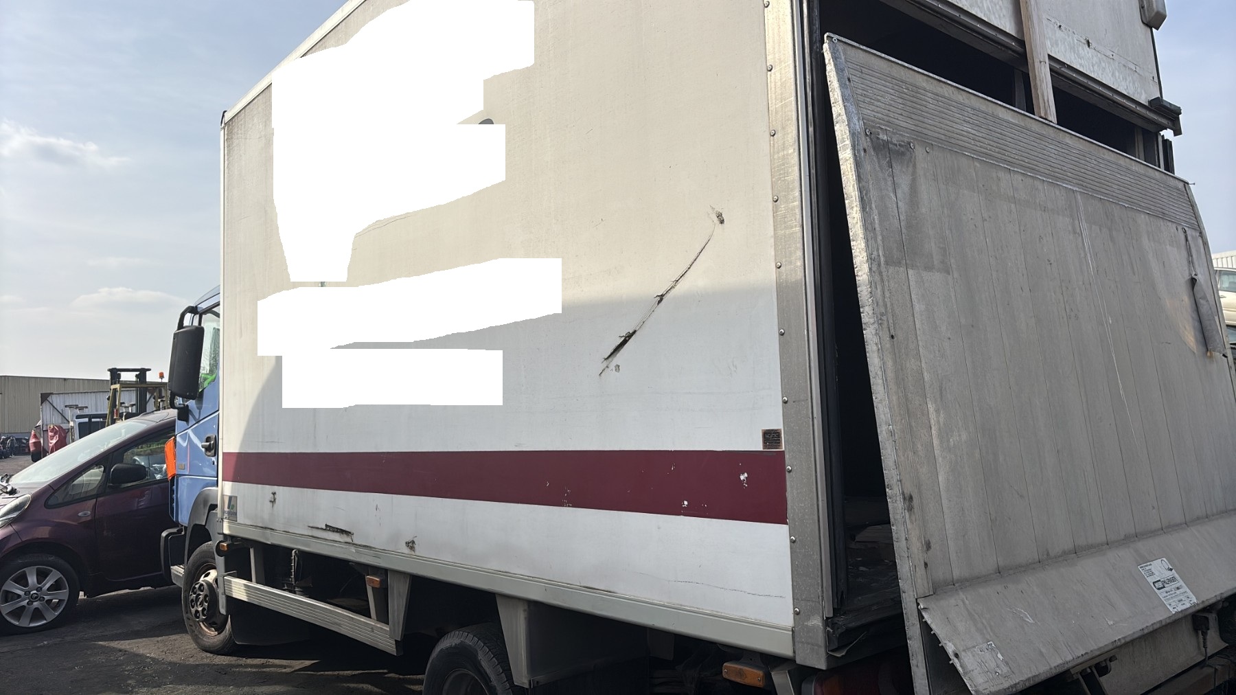 AL-241-XW-Vehicule-NISSAN-CABSTAR -2010-094312-0sIdHB