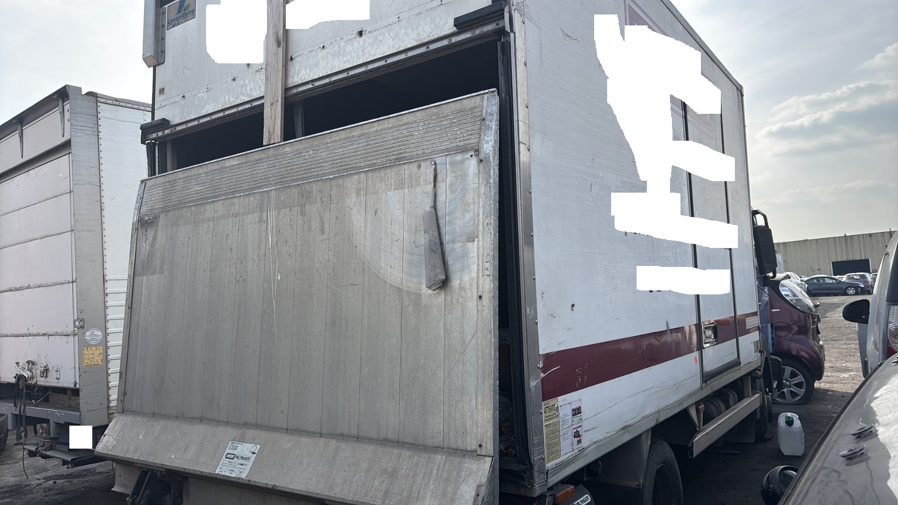 AL-241-XW-Vehicule-NISSAN-CABSTAR -2010-094312-iCvxqx