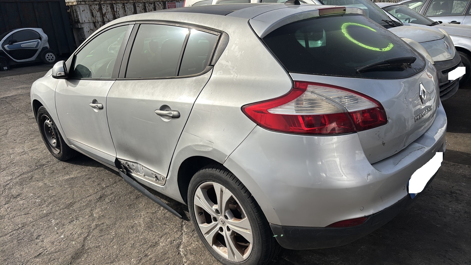 BD-599-FS-Vehicule-RENAULT-MEGANE 3 PHASE 1 1,5-2010-124057-nfqZZr