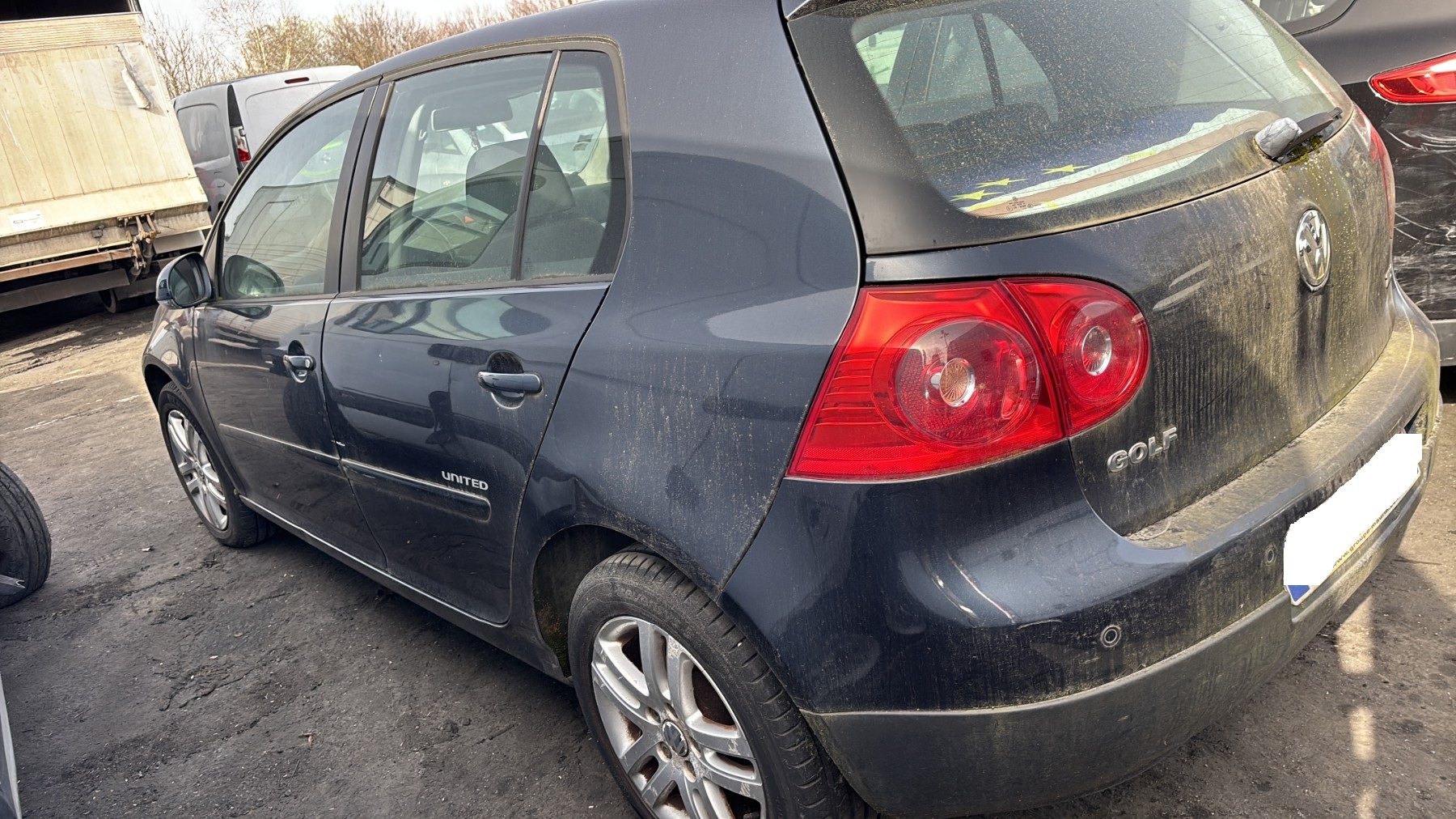 BW-082-SM-Vehicule-VOLKSWAGEN-GOLF 5 1,9-2008-140742-qKQxpk