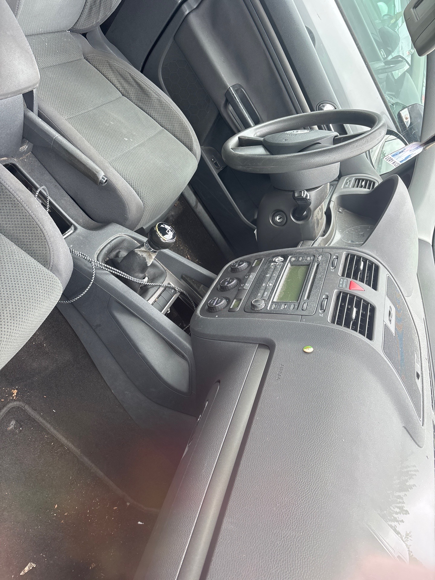EC-110-DA-Vehicule-VOLKSWAGEN-GOLF 5 1,4-2005-115437-LHsxqs